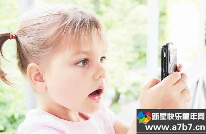 手机对幼儿的眼部发育有哪些危害