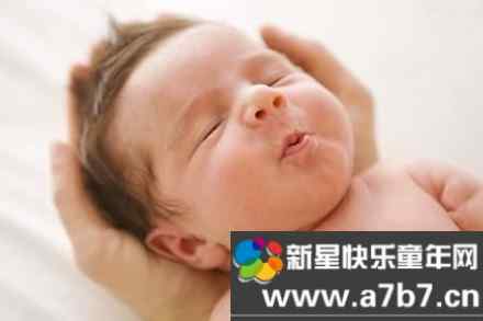 出生的新生儿宝宝的10大健康标准