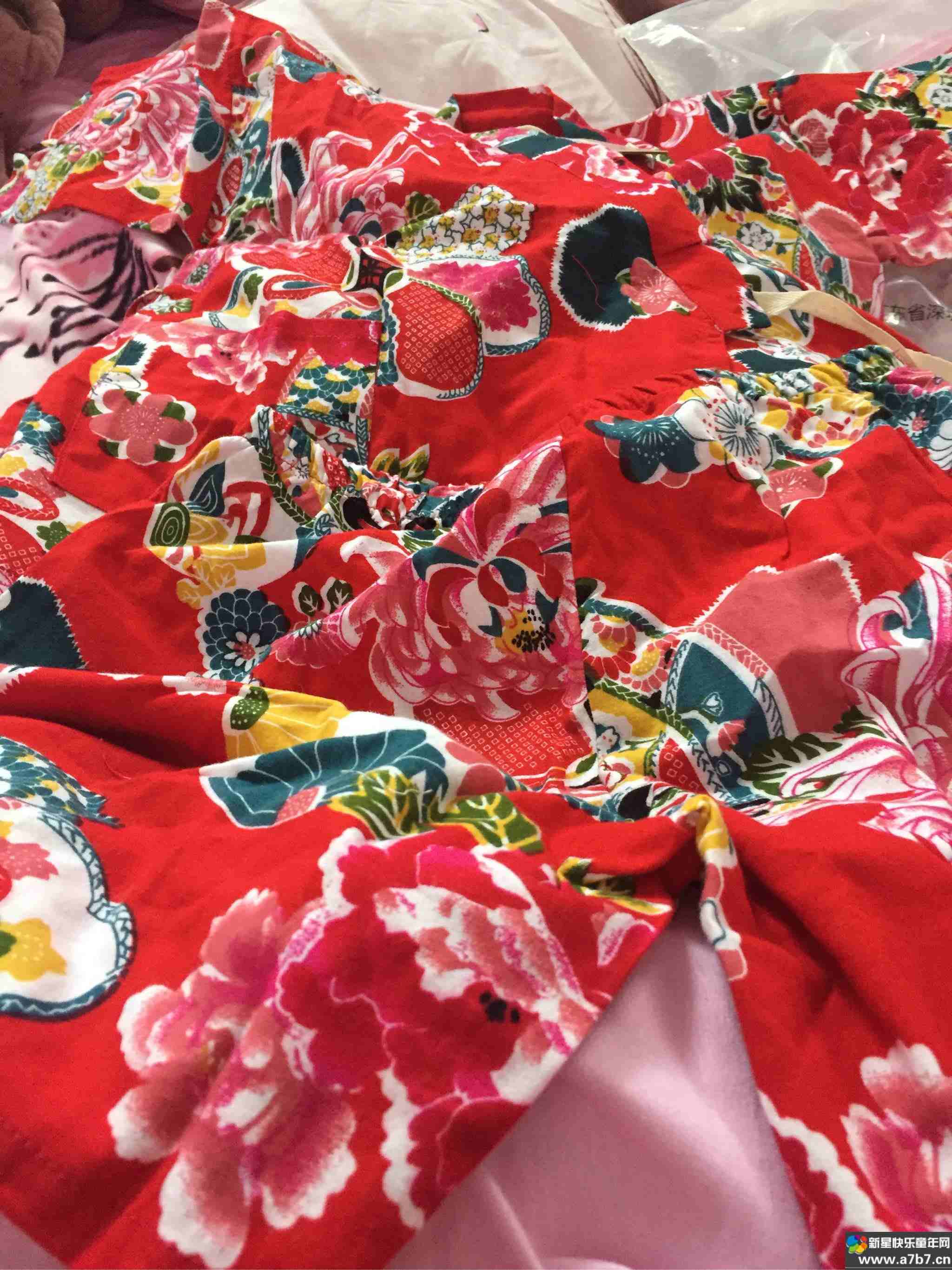 中国红牡丹花儿童亲子睡衣